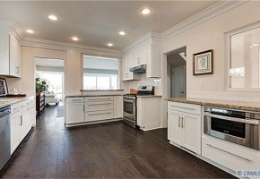 1108 West Bay Avenue Newport Beach CA 92661-18