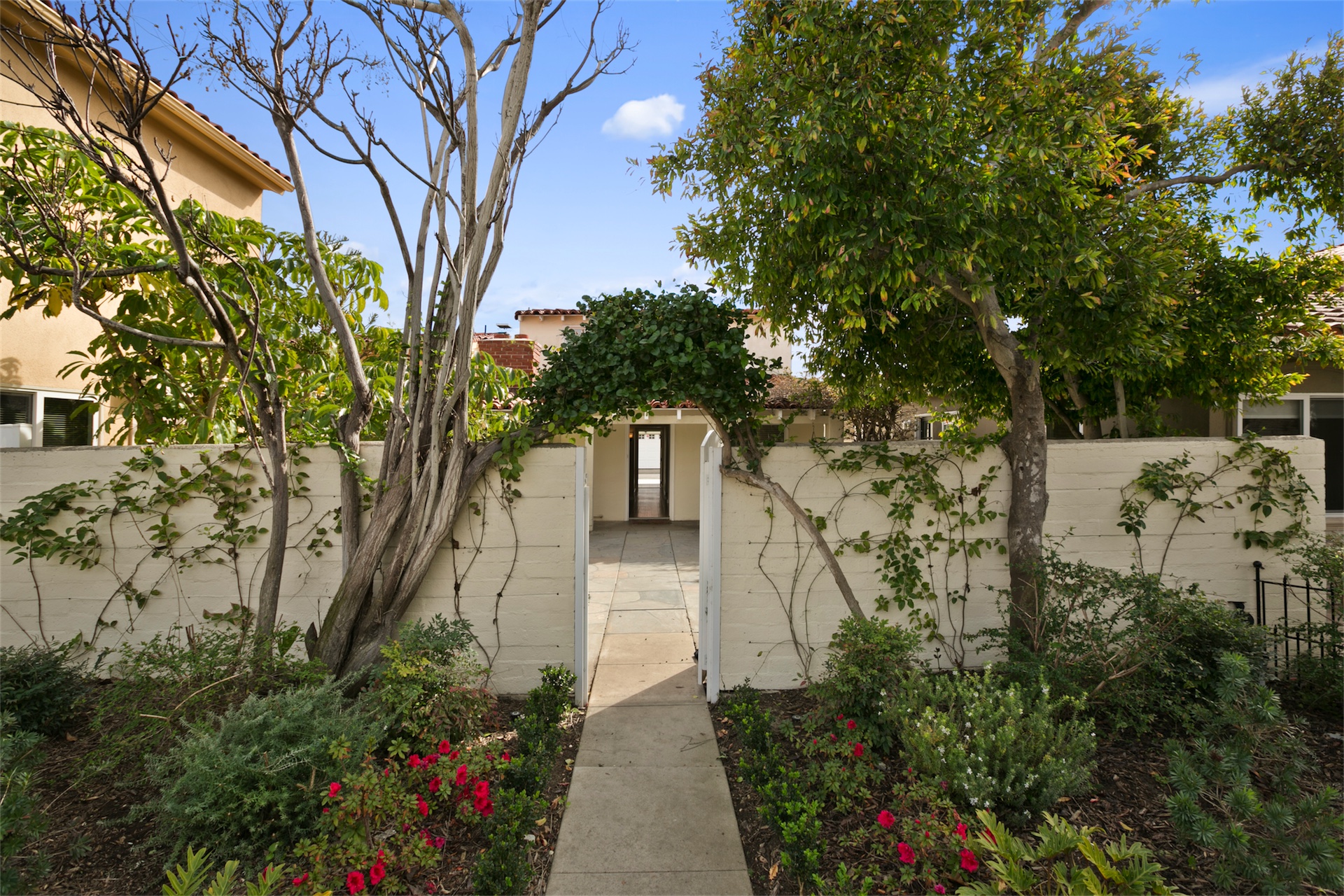 217 Via Dijon - Newport Beach - Lido Isle