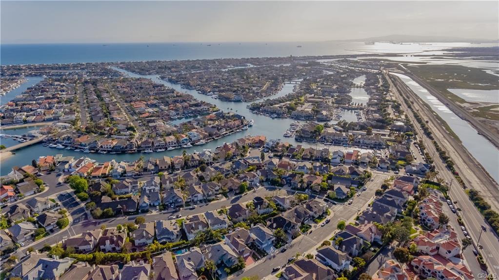 4104 Delphi Las Fuentes Huntington Harbor Huntington Beach CA